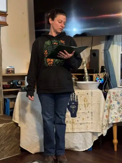 Amy reading